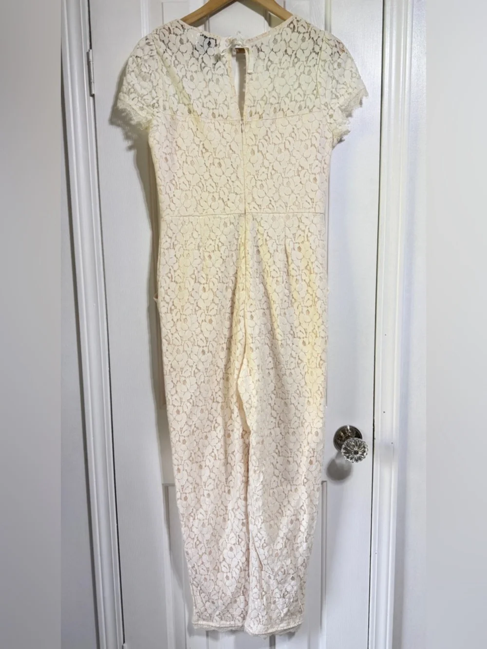 Fire Los Angeles Cream Lace Jumpsuit Womens Size large Soft Lined Pockets - Picture 4 of 8